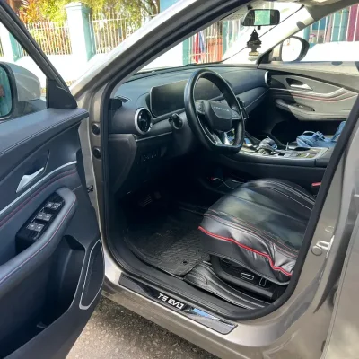 Dong Feng t5 Evo  2023 ( fotos falsas para la privacidad del cliente)