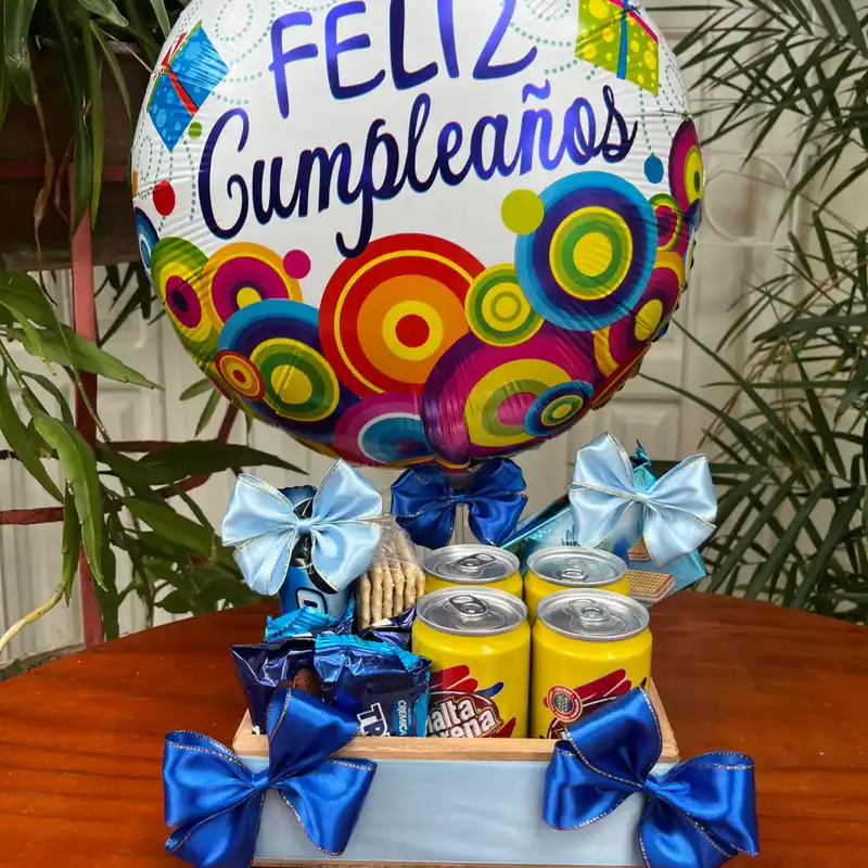 Caja (tamaño mediano) con confituras variadas