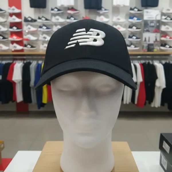 Gorra NB negra