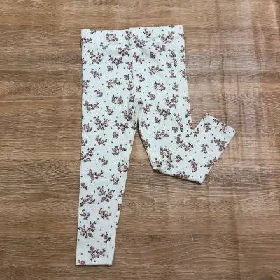 Leggins color blanco con flores