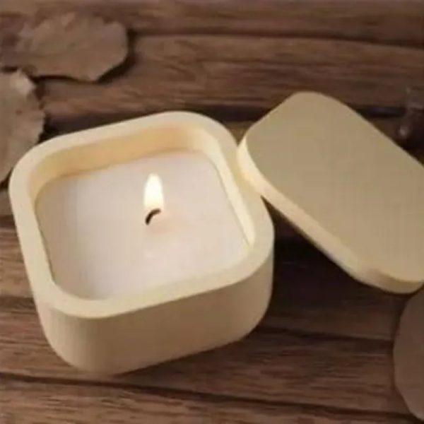 Maceta cuadrada con tapa. Para plantas artificiales o para velas (no incluidas)