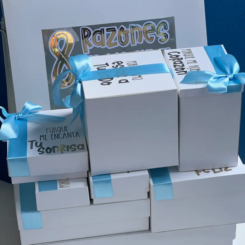 Caja 8 razones para amarte