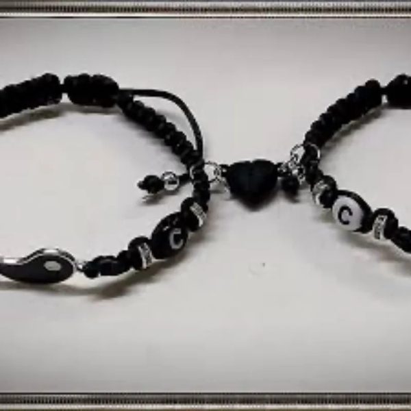 Yin yang con corazon imantado