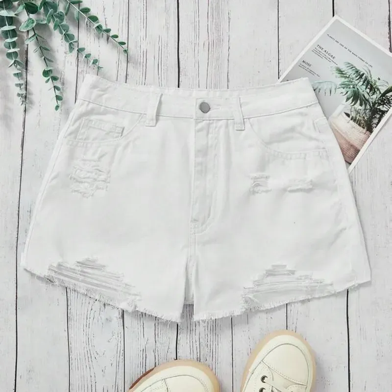 Short de mezclilla blanco