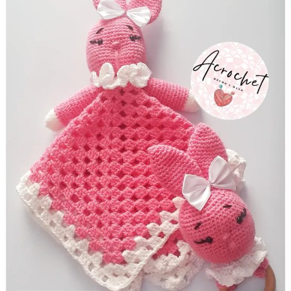 Conjunto manta de apego con sonajero