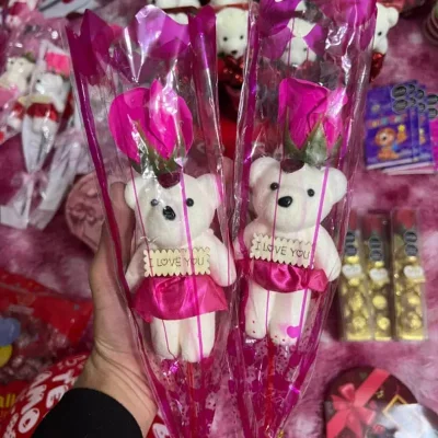 Ramo de Oso con flor