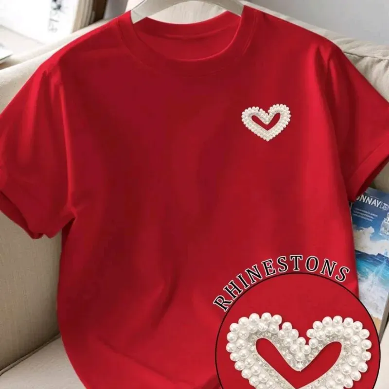 ❤️ Camiseta con diseño de pedrería — Rojo