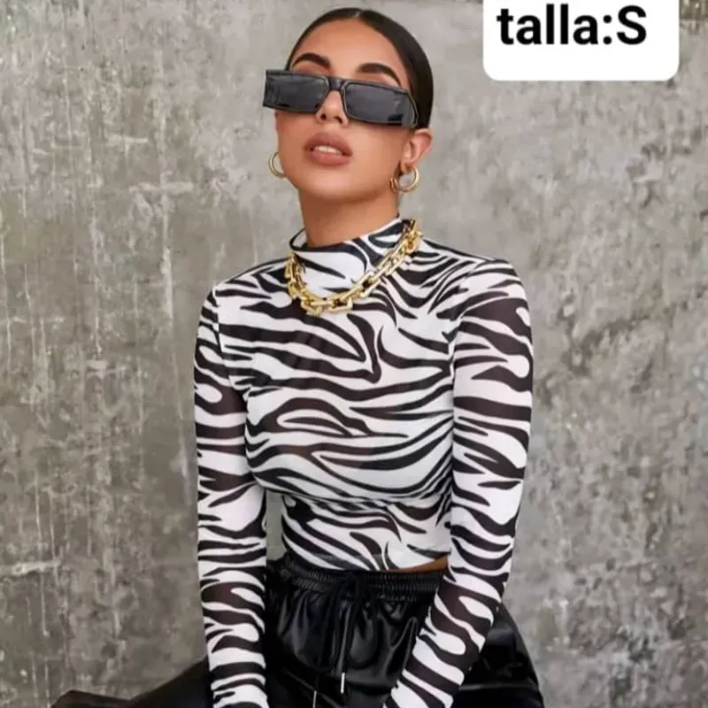 Blusa de malla mangas largas de sebra