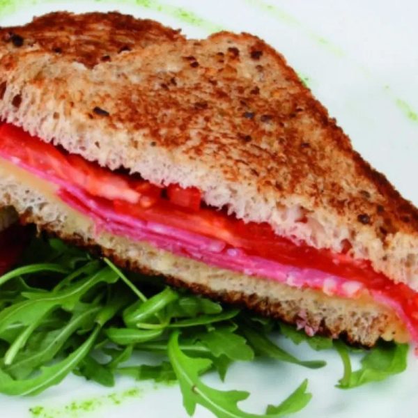 Sándwich de Salami