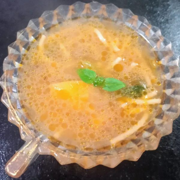 Sopa de pollo