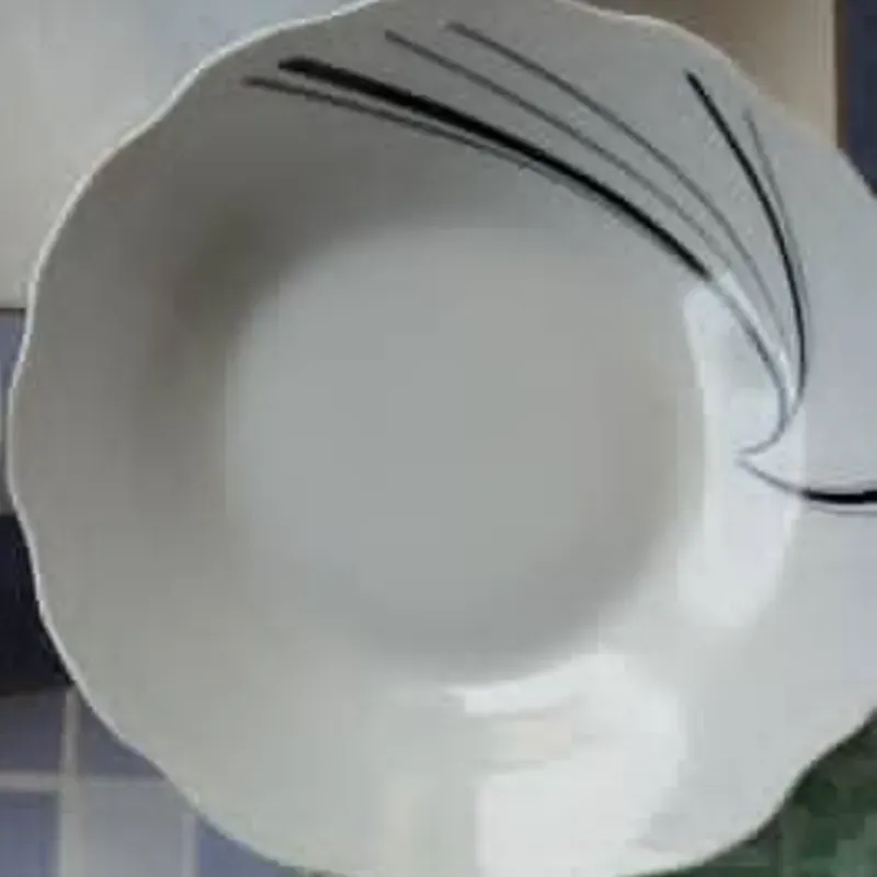 Plato hondo de cerámica