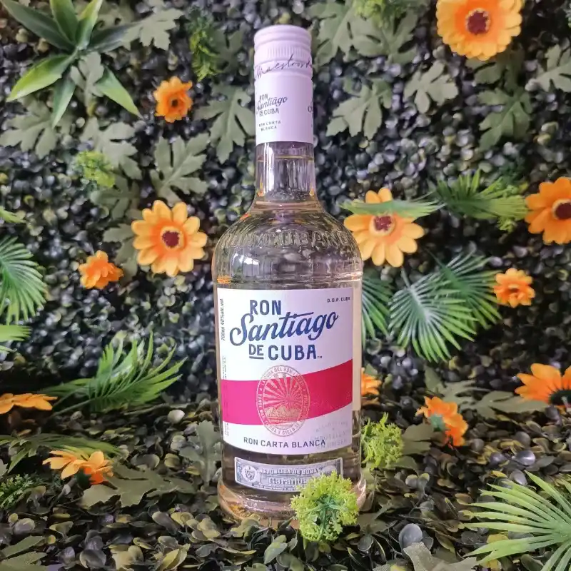 Ron Santiago Carta Blanca