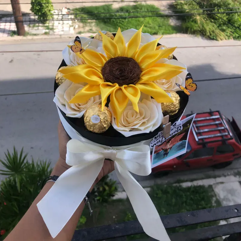 Arreglo Rosagirasol Ferrero 