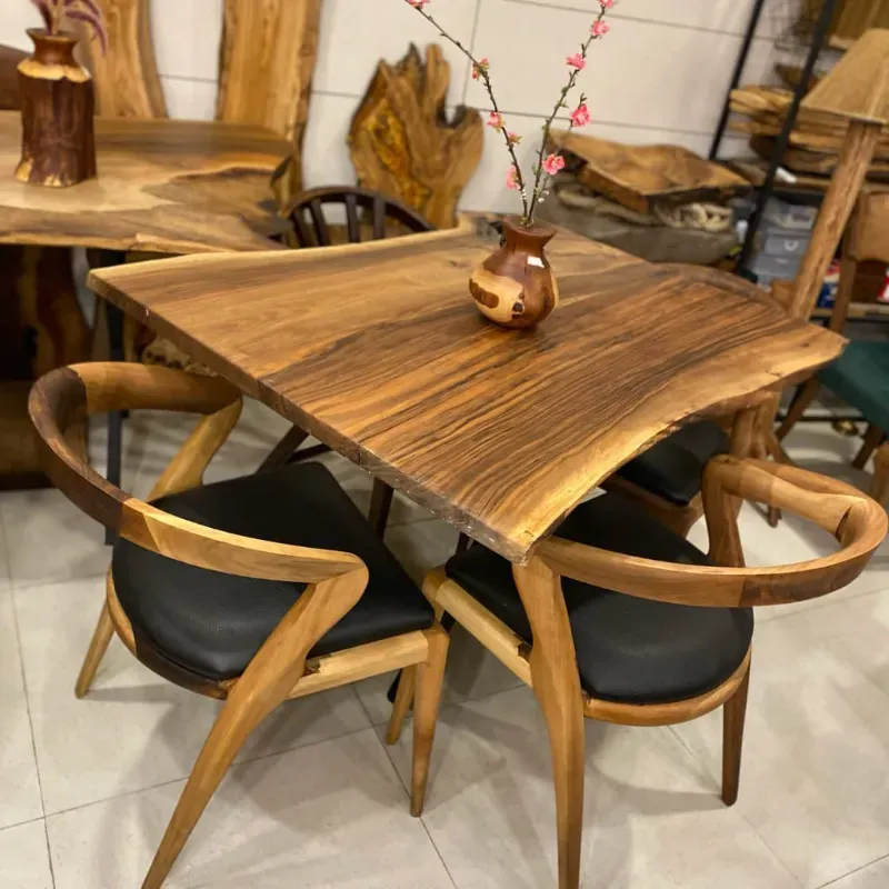 Juego de comedor exclusivo