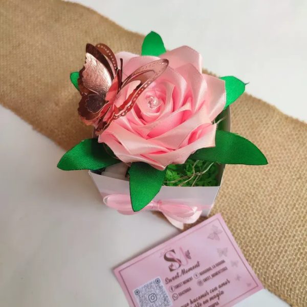 Aura Rosa