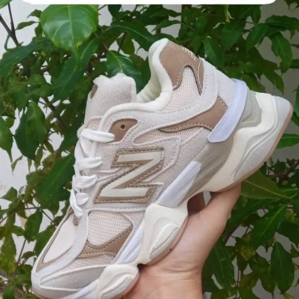 New Balance 9060 carmelita