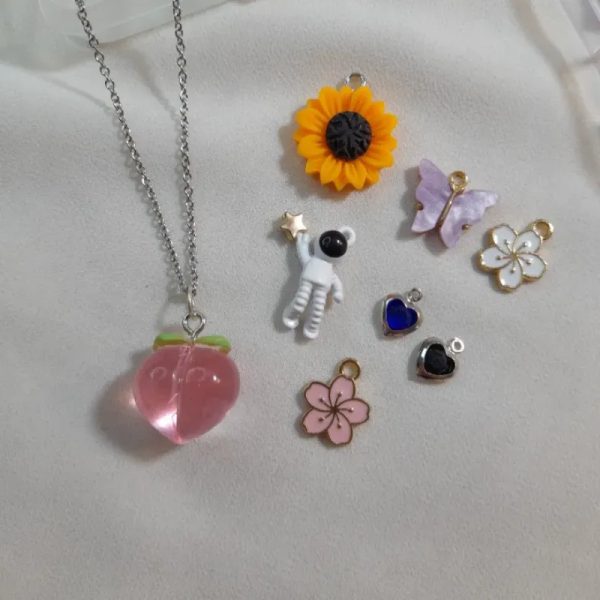 Collar con cadena