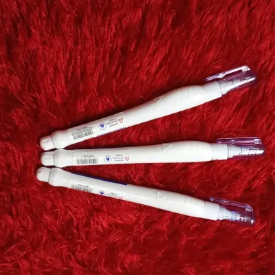 Corrector tipo pluma