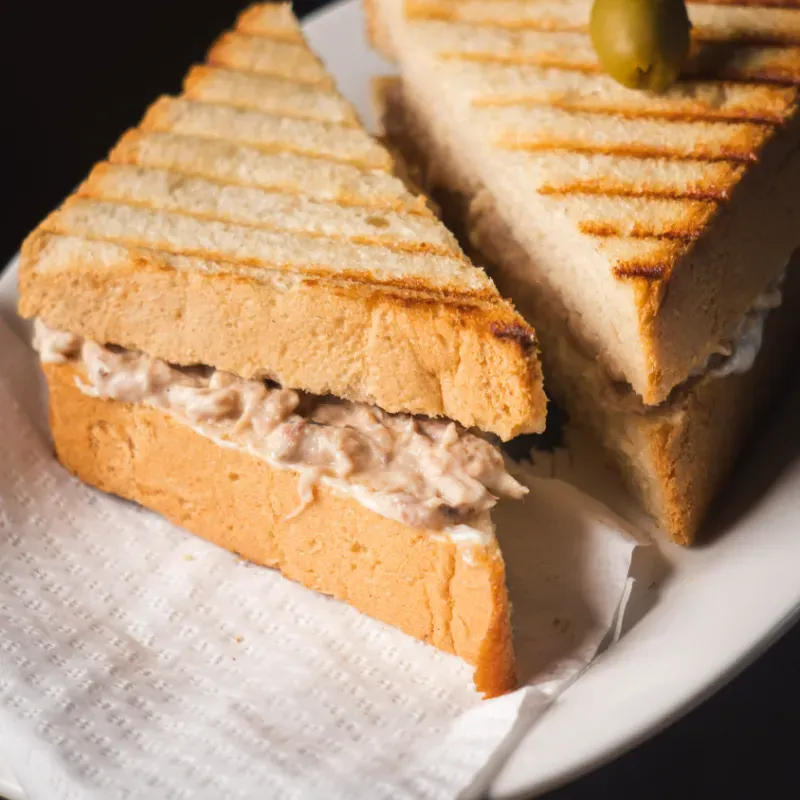 Sándwich de Atún
