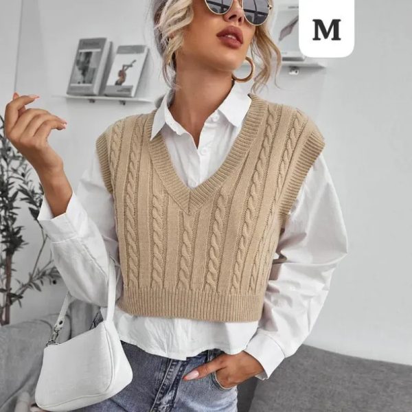 Chaleco Tejido Beige – Estilo clásico con aire moderno