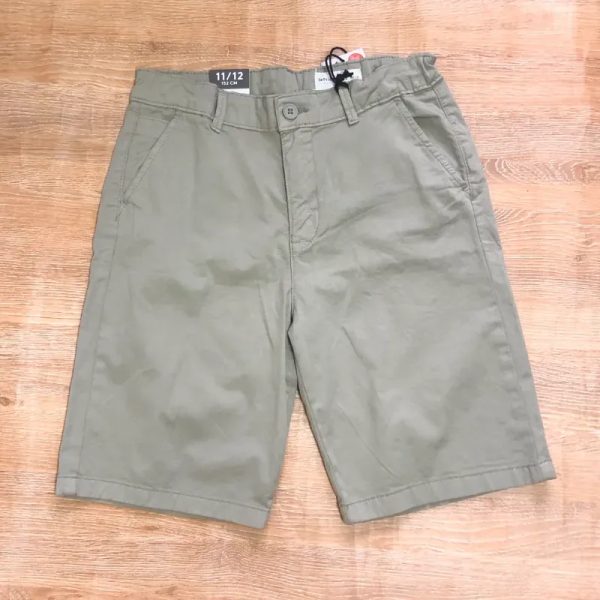 Short color beige
