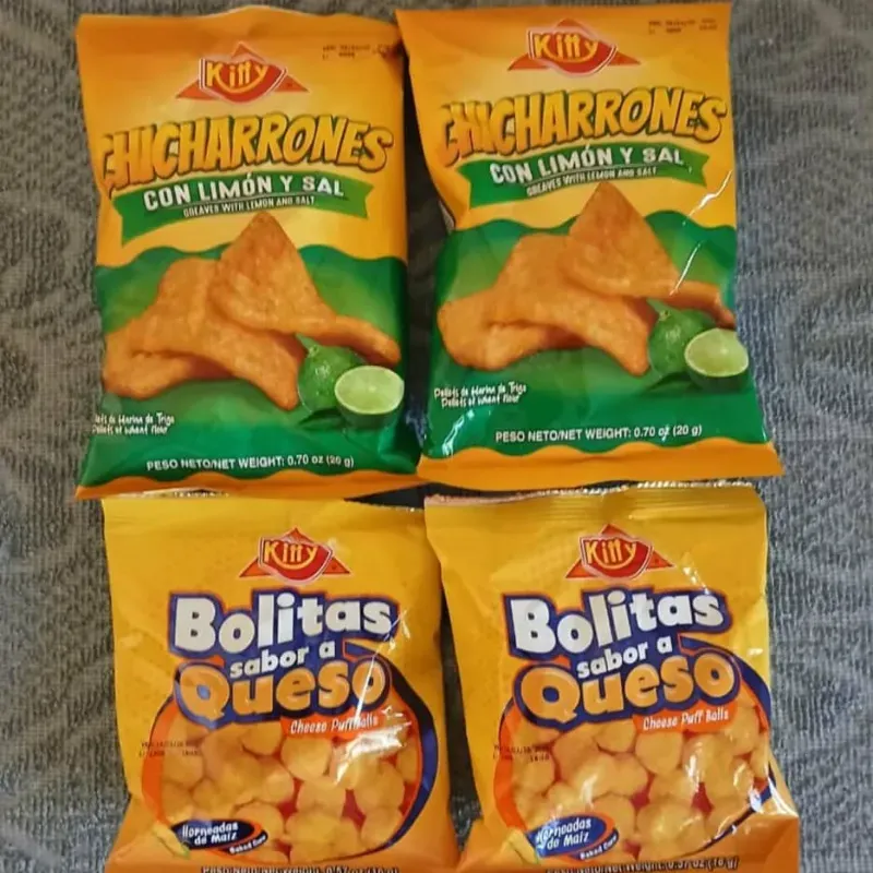 Chicharrones y Pelly bolitas de Queso 