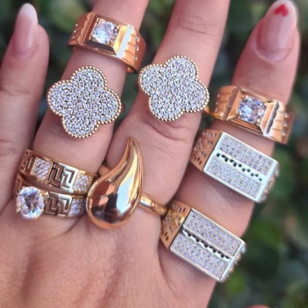 Anillos