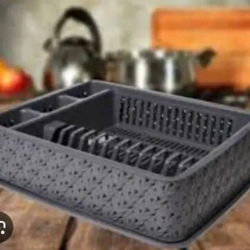 Escurridor de platos con su bandeja