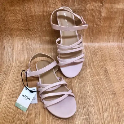 Sandalias de tiras color rosado