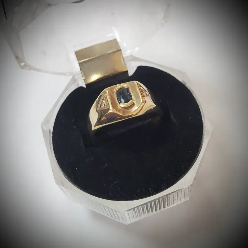 Zafiro natural & diamanticos 10K  $150