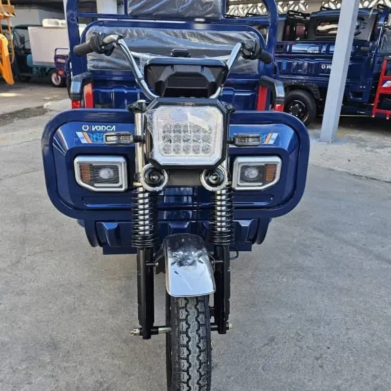 TRICICLO VEDCA C400 SIN CABINA