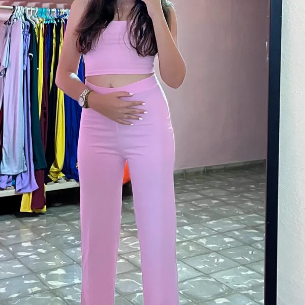Juego de camiseta y pantalón