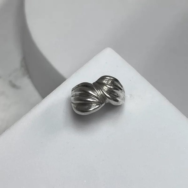 Anillo llamativo 40