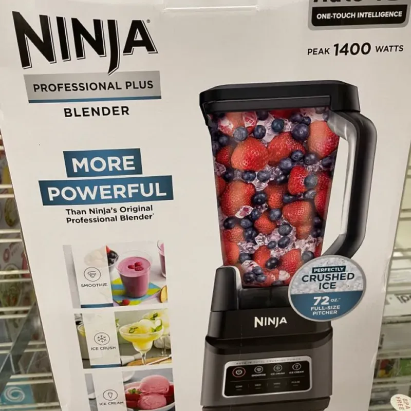 Ninja - Licuadora profesional con Auto-iQ, jarra de trituración total de 72 onzas, batidora de encimera de 1400 W, CO750B.