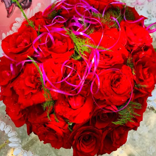 Ramo de rosas naturales (30+)