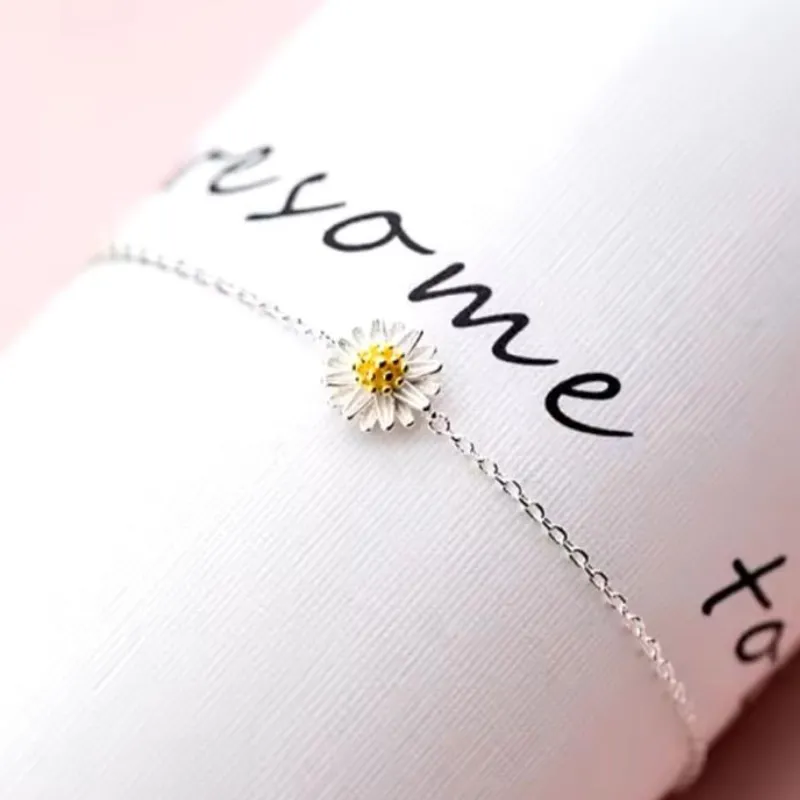 Pulsera de margarita blanca