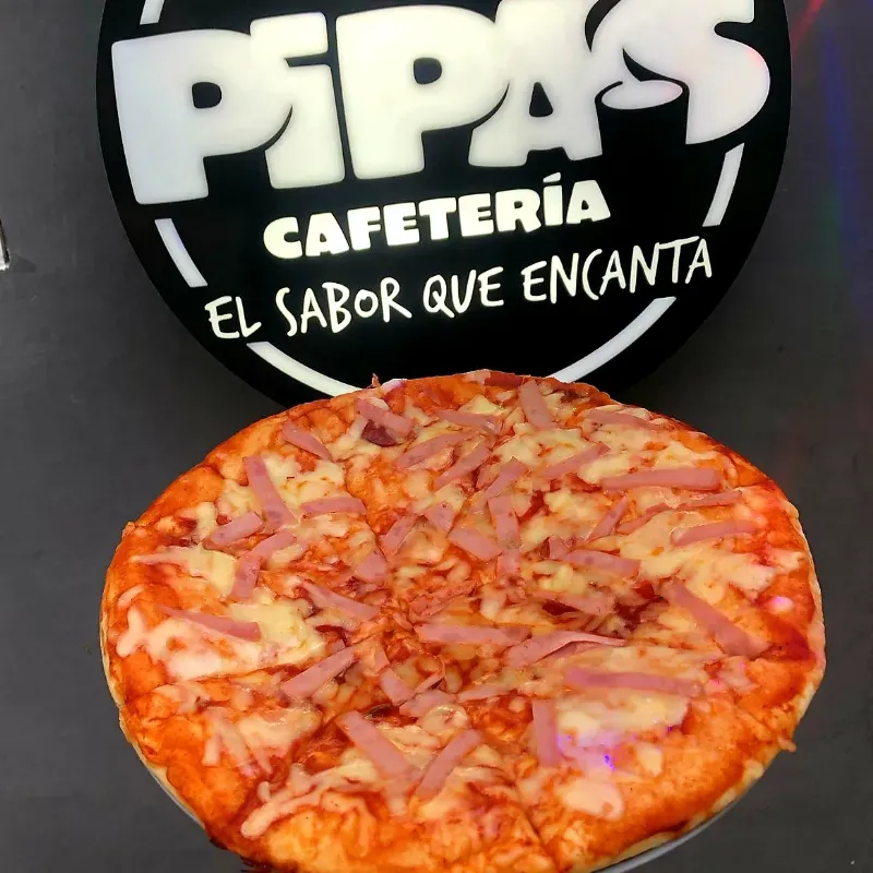Pizza de Jamón y Queso Gouda