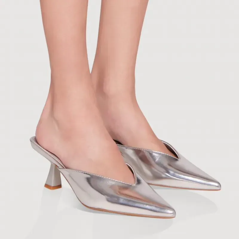 Tacones Bajos Descalzado Plateados