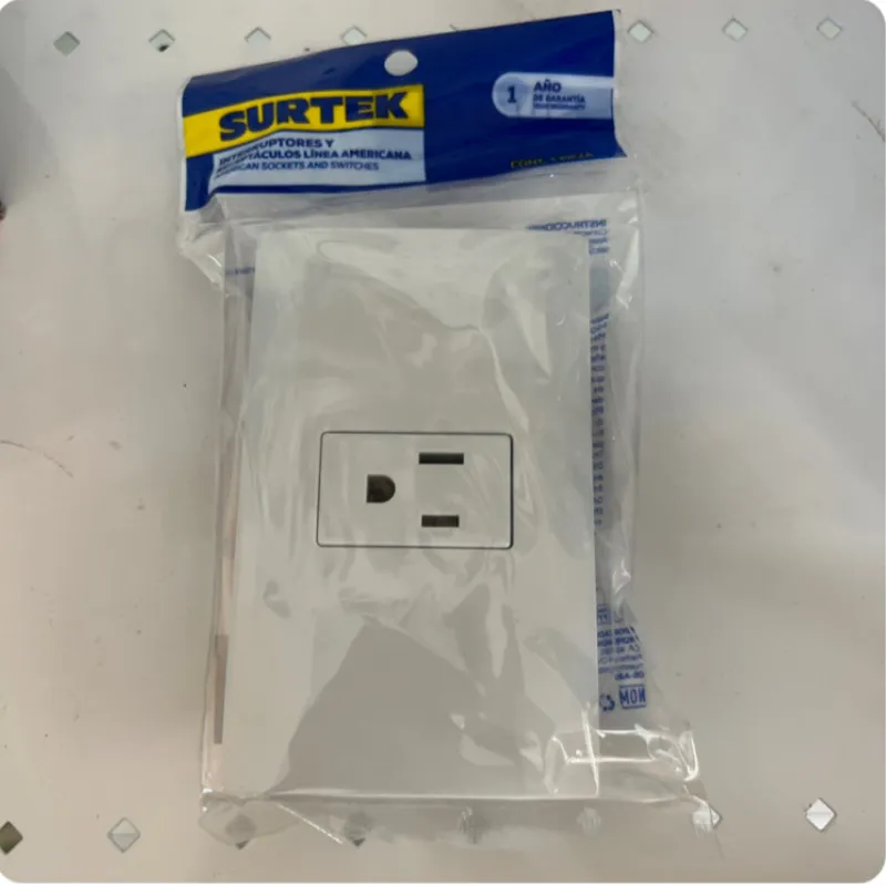 Toma corriente sencillo