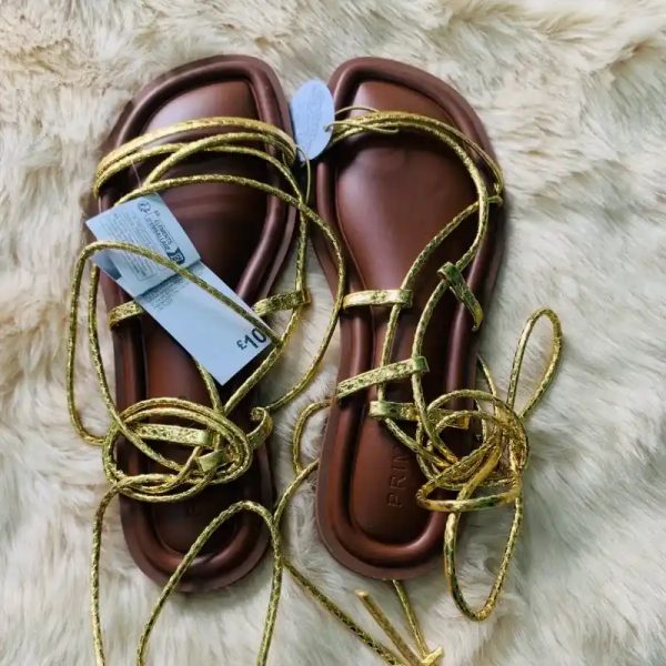 Sandalias