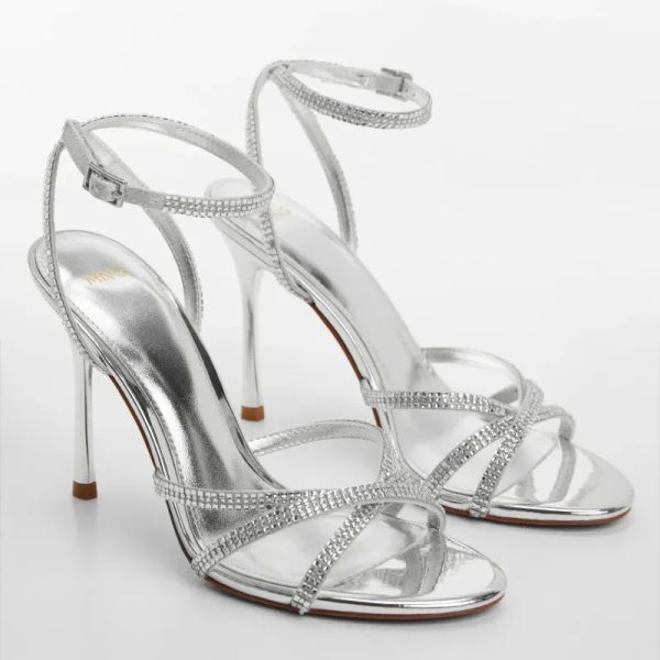 Tacon plateado brillantes