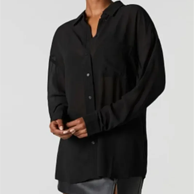 Camisa negra transparente