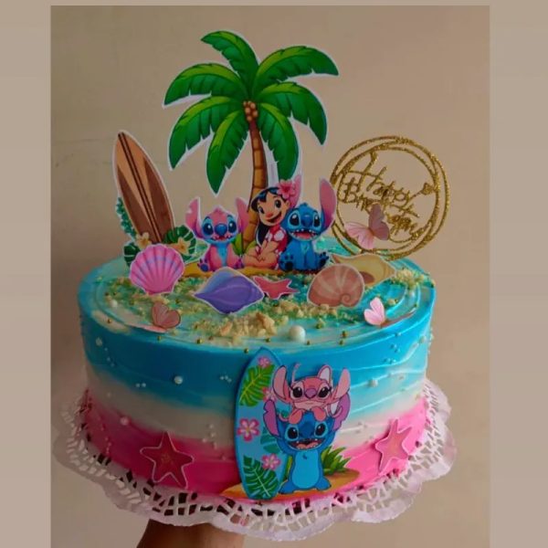 Hermoso cake de Stich y Angela 