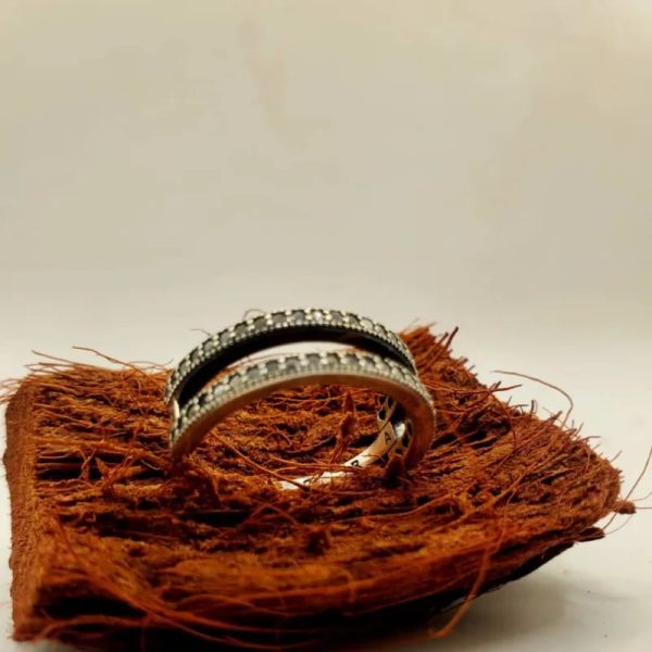 Anillo Doble con Piedras