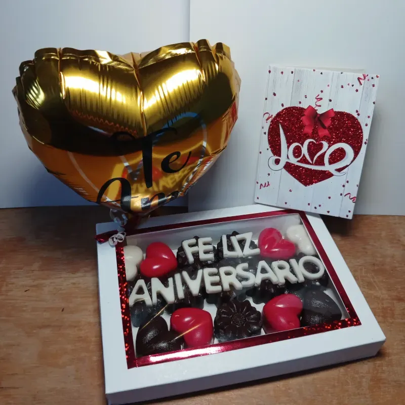 Feliz Aniversario C/Globo y Tarjeta