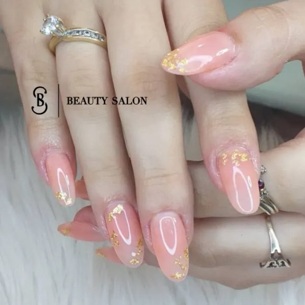 Arreglo de manos con gel