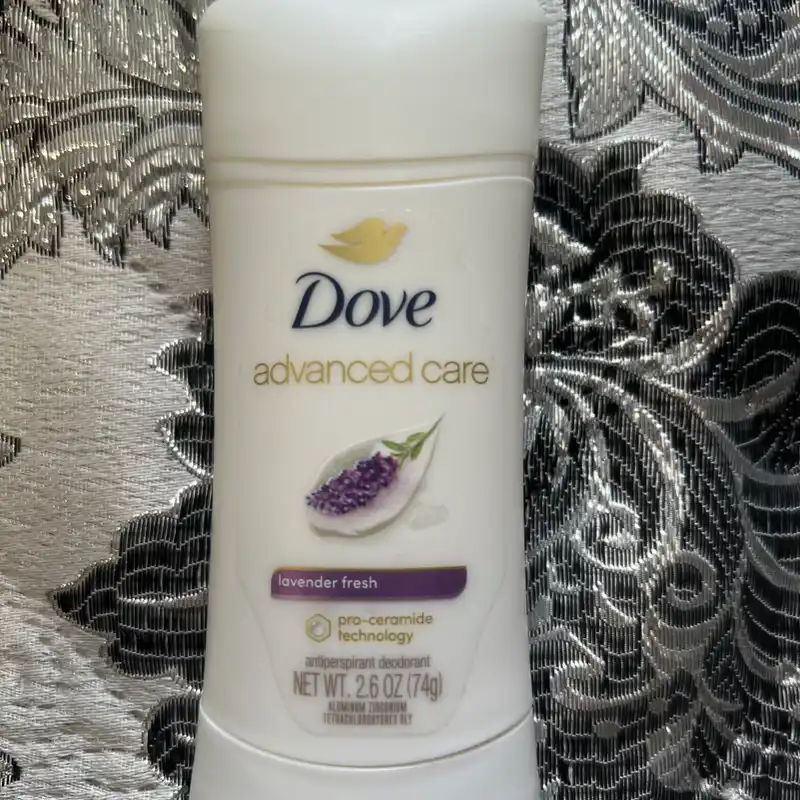 Desodorantes Dove en pasta
