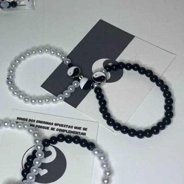 Pareja Pulseras  ying yang perlas con corazón imantado