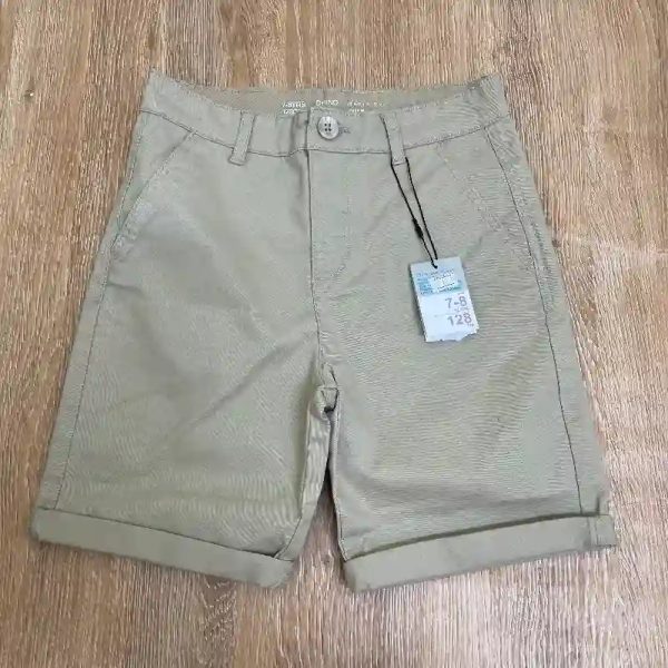 Short beige