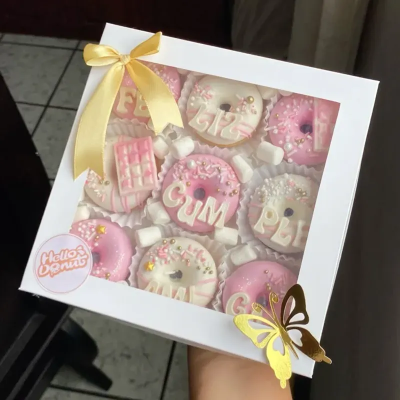 Cajita con minidonas